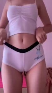 Tight Shorts Camel-toe Try-on